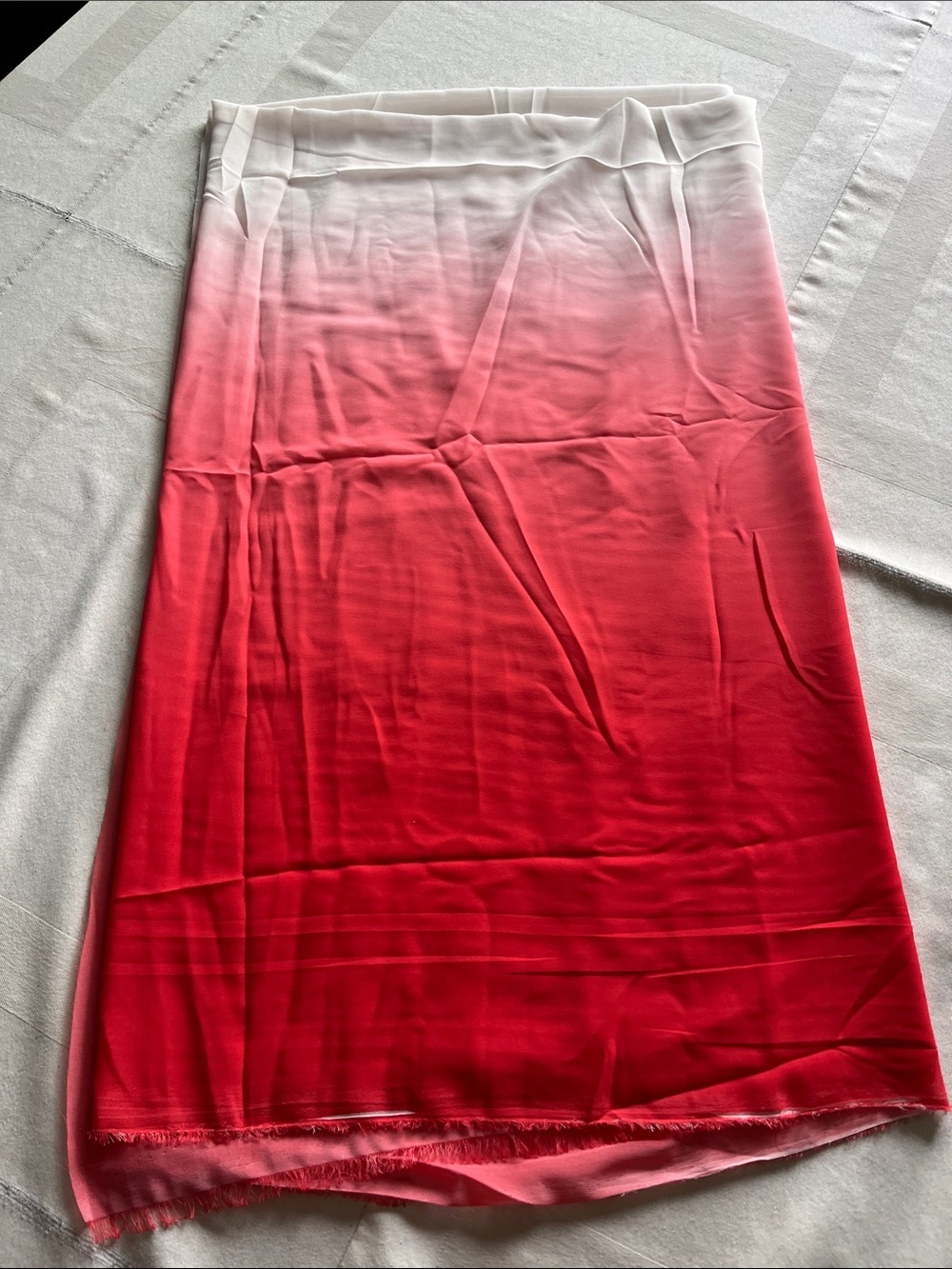 Chiffon Degrades Color Fabric Ombre Red to White 2 Yards